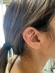 耳つぼジュエリー💎 10回券30,000円　1回あたり3,000円！合計5,000円お得な回数券🉐(現金のみ)