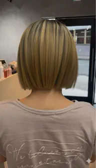 【ケラチンブリーチ】カット×ケアダブルカラー×保湿トリートメント