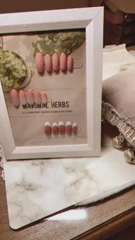 ジェルネイルのオフのみです。