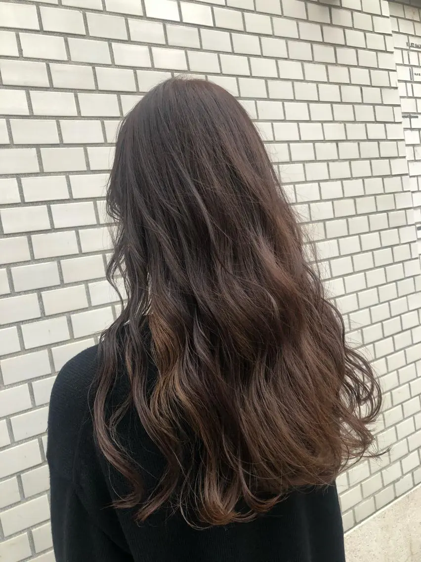 ロング カラー カット ヘアカラー 野上 綾香のヘアスタイル
