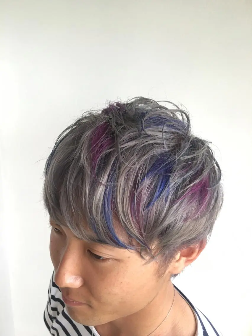 ショート カラー 🌈ディレクター🌈 徳松優希のヘアスタイル