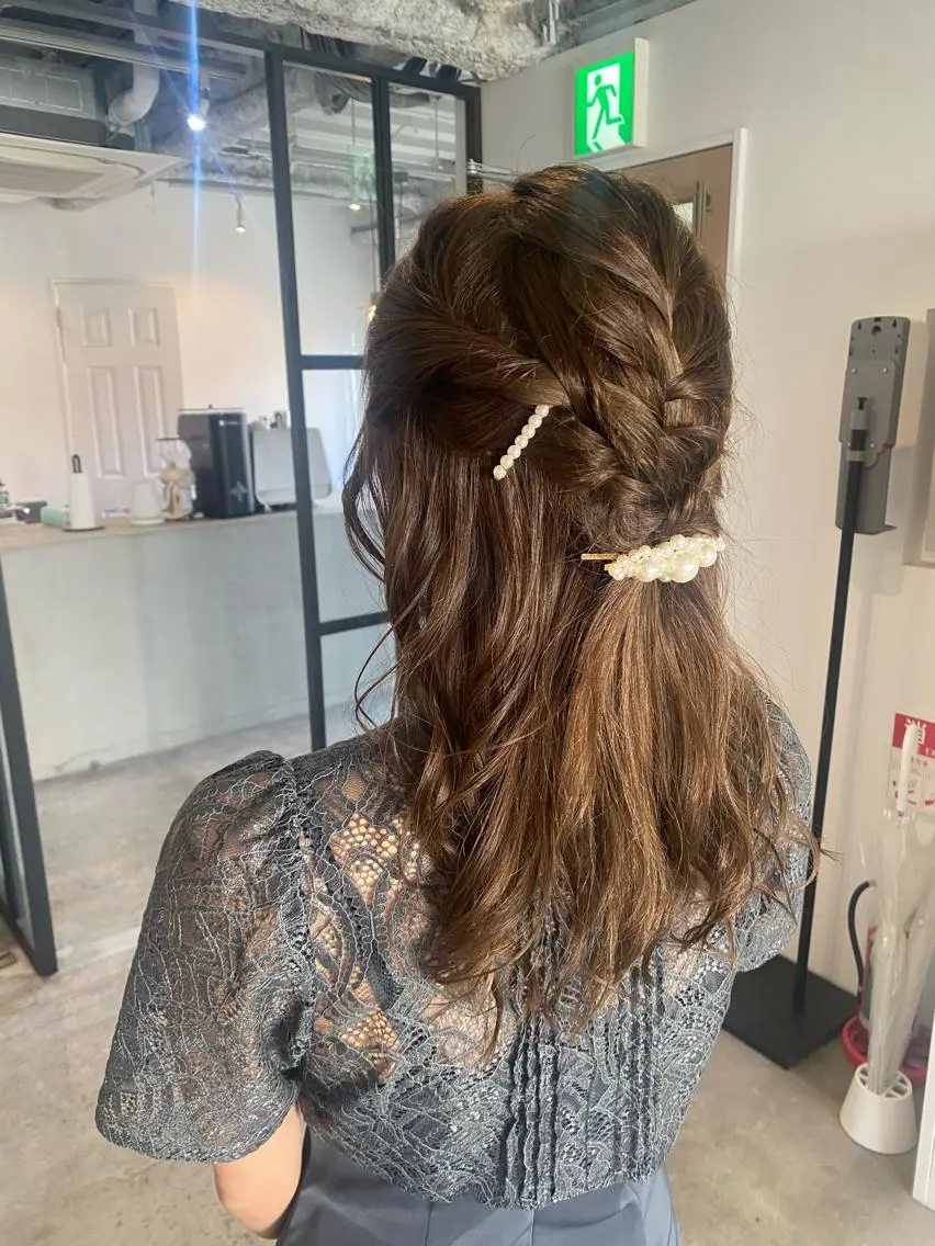セミロング カラー パーマ ヘアアレンジ Hayashi Shioriのヘアスタイル