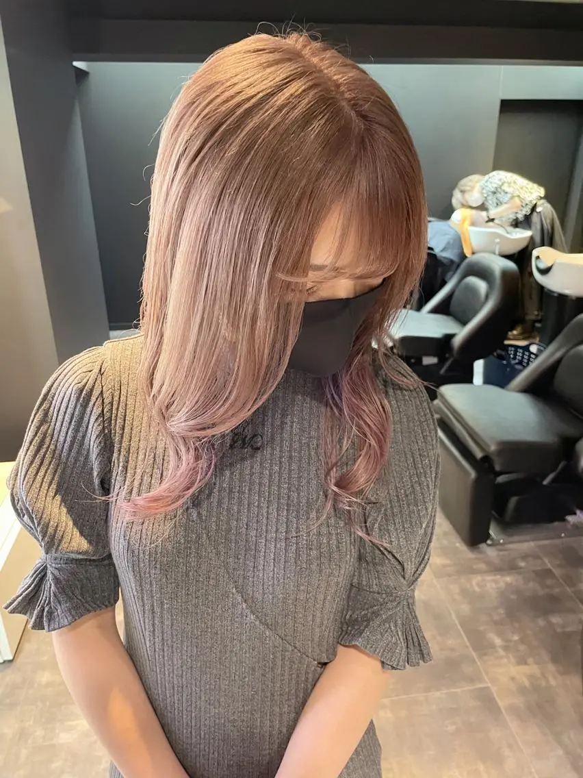 ロング カラー ベージュカラー ミルクティーベージュ ヘアカラー トリートメント ✨MiL✨ ✨心斎橋✨のヘアスタイル