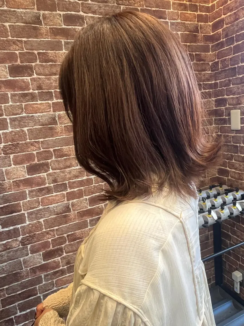セミロング カラー パーマ ヘアアレンジ メンズ キッズ ネイル マツエク・マツパ アイブロウ メンズブリーチ メンズハイライト メンズインナーカラー メンズ韓国風 ブリーチ 久木原 ゆりのヘアスタイル
