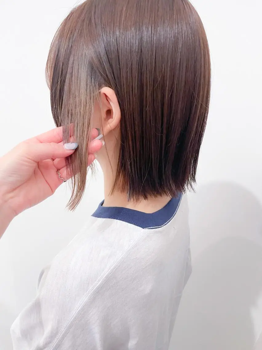 ミディアム カラー グレージュ インナーカラー ヘアカラー ✨カラー支持No.1 🧸ワキ カナコ🧸のヘアスタイル