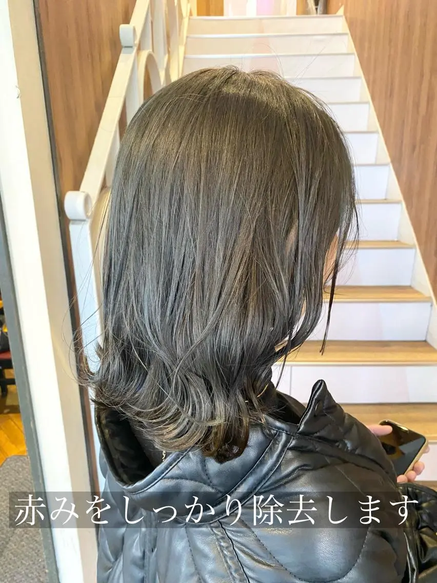 ミディアム カラー パーマ ヘアアレンジ ヘアカラー トリートメント 【暗め透明感カラー】 【インナー】小島良太のヘアスタイル