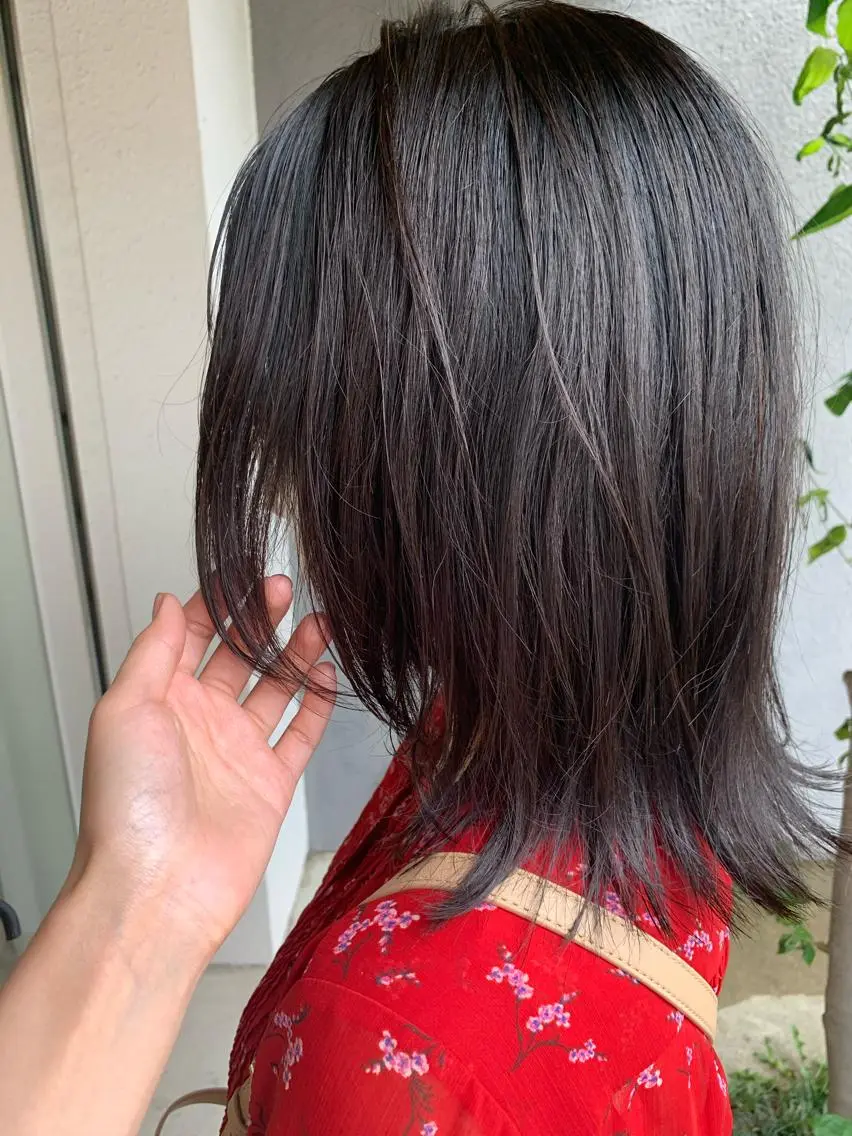 ミディアム カラー 顔周りカット レイヤーカット カット ヘアカラー トリートメント 大平 京佳のヘアスタイル