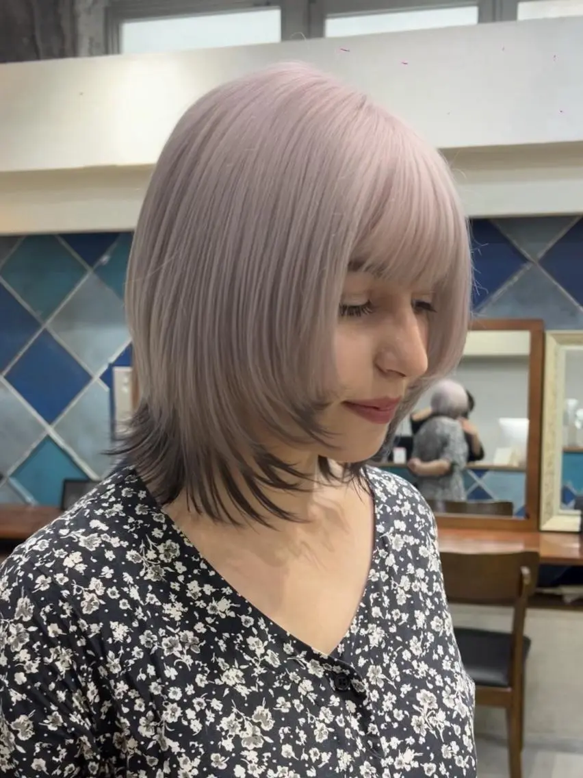 ミディアム Philia福岡天神 カット/カラー⭐️のヘアスタイル