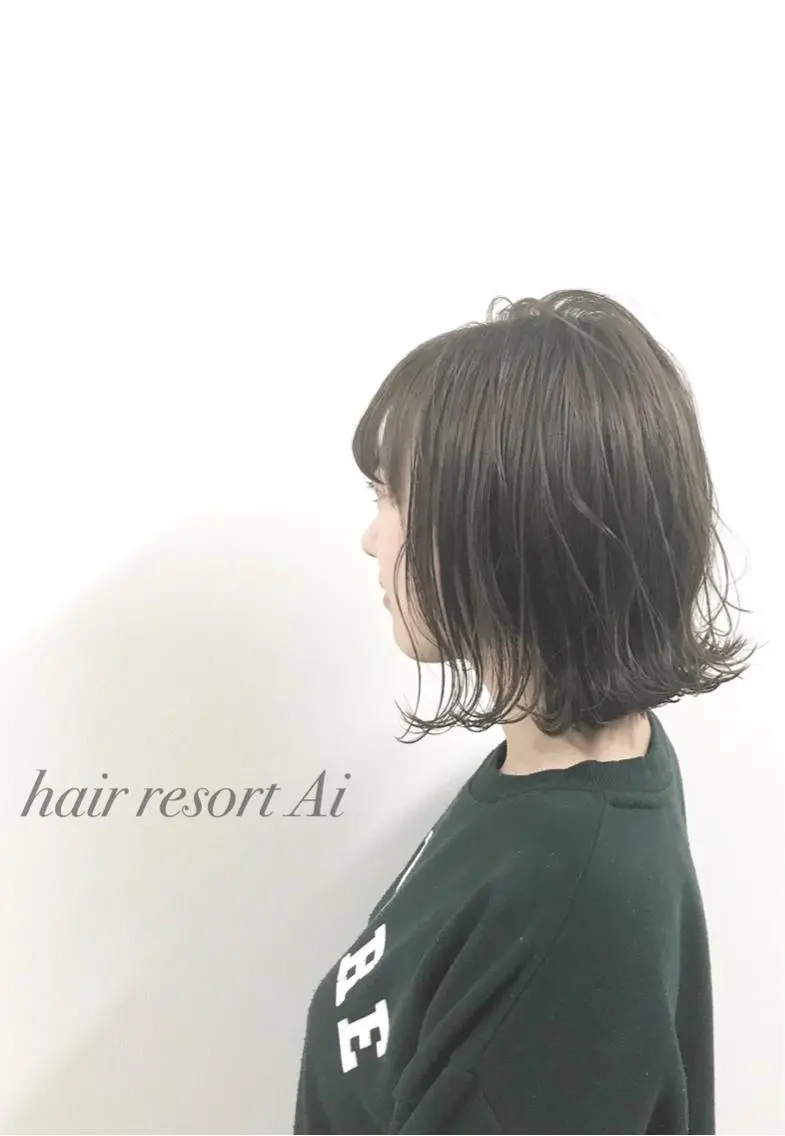 ミディアム カラー ボブ 外ハネヘア カット エリアNo.1カラー ⭐️hikaru⭐️のヘアスタイル