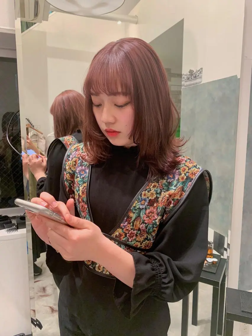 ミディアム ピンクラベンダー ノモト ハルのヘアスタイル