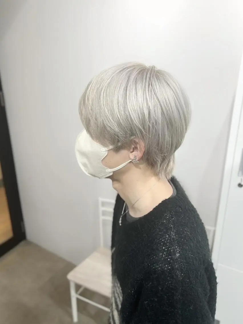 ミディアム カラー メンズ メンズブリーチ ブリーチ ダブルカラー カット ヘアカラー ✨【公式】 juhl.横浜✨のヘアスタイル