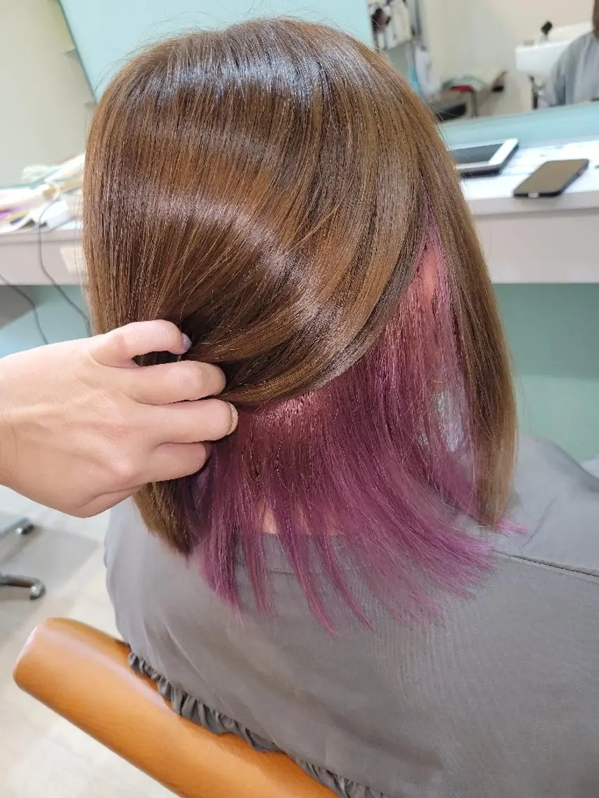 ミディアム カラー インナーカラー ピンクカラー カット ヘアカラー ハイライト/カラー ⭐中村真冬のヘアスタイル