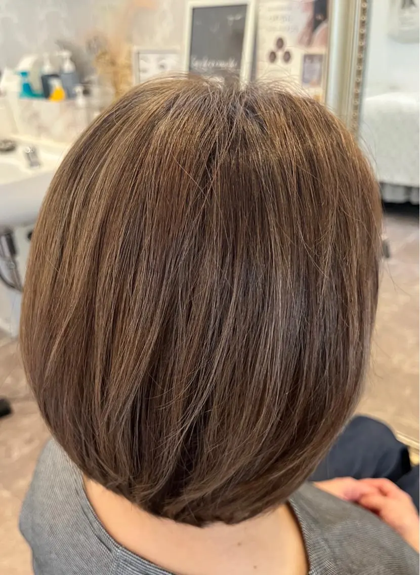 ショート ハイライト La.fleur ラ.フルールのヘアスタイル