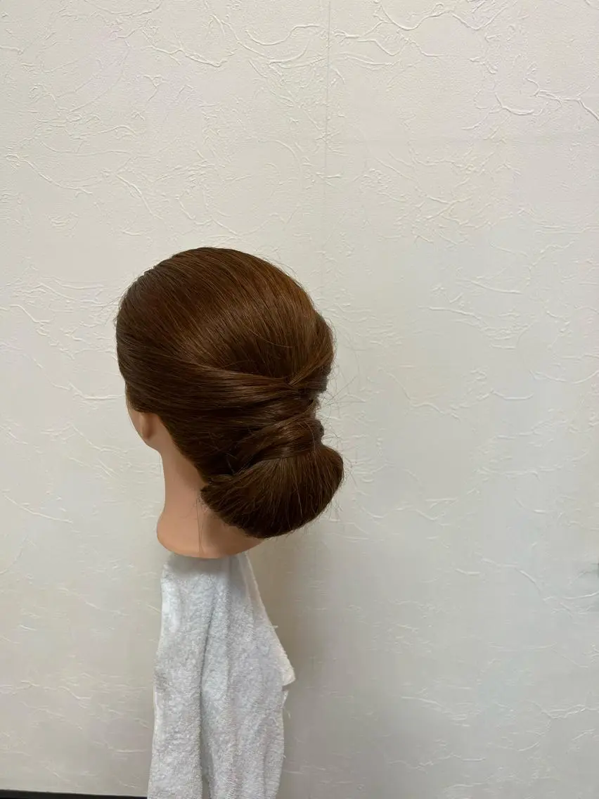 ロング ヘアアレンジ 着物ヘア 松田 紗采のヘアスタイル