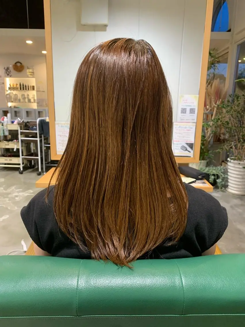 ロング レイヤーカット 藤倉 翔平のヘアスタイル