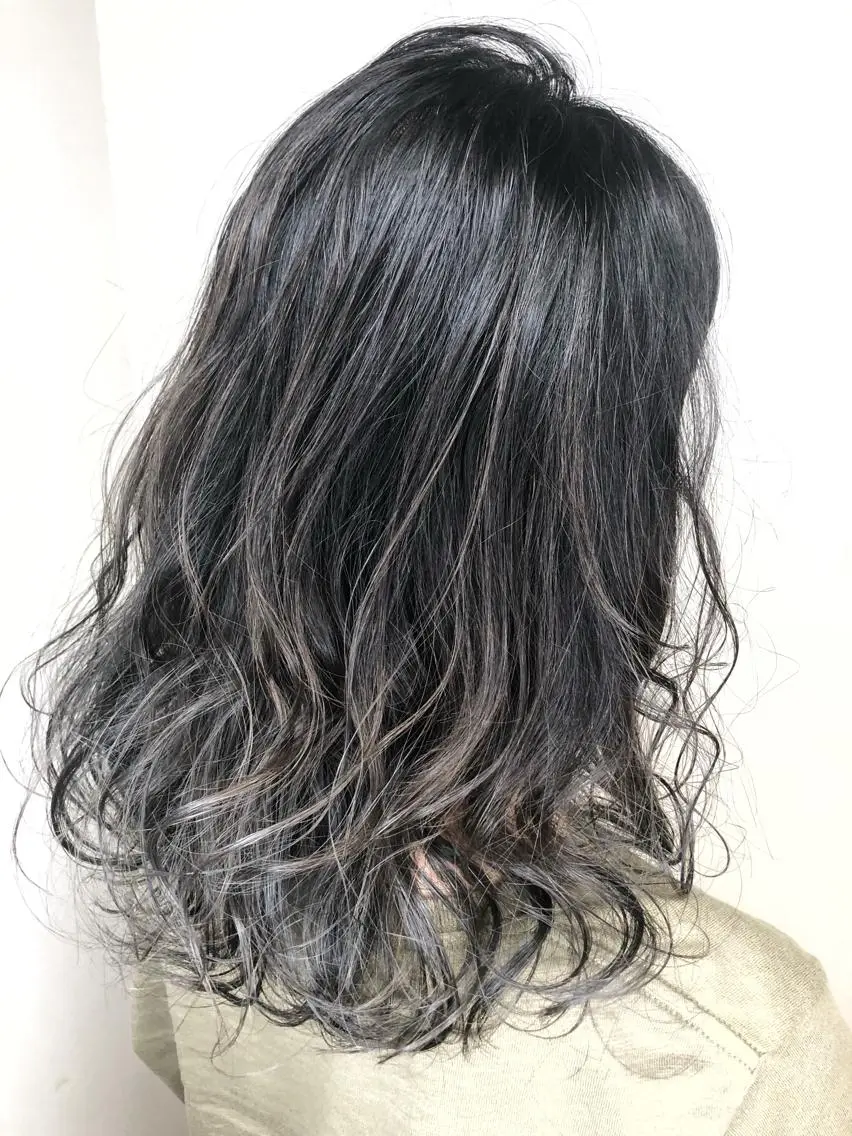 セミロング カラー メンズヘア特化 崎田 成人のヘアスタイル