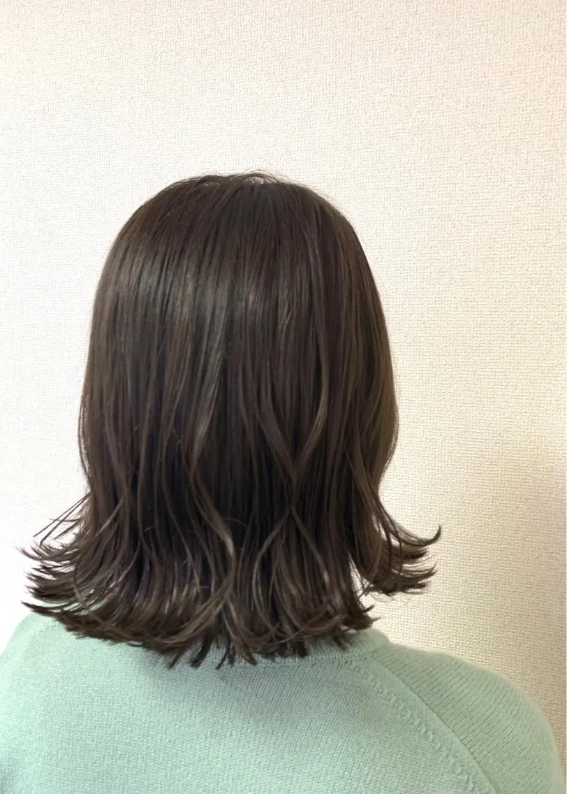 ミディアム 髪質改善お任せ ください♪ひとみのヘアスタイル