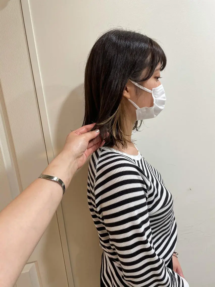 ミディアム カラー ヘアカラー トリートメント MIOベージュカラー 柔らかいカラーのヘアスタイル