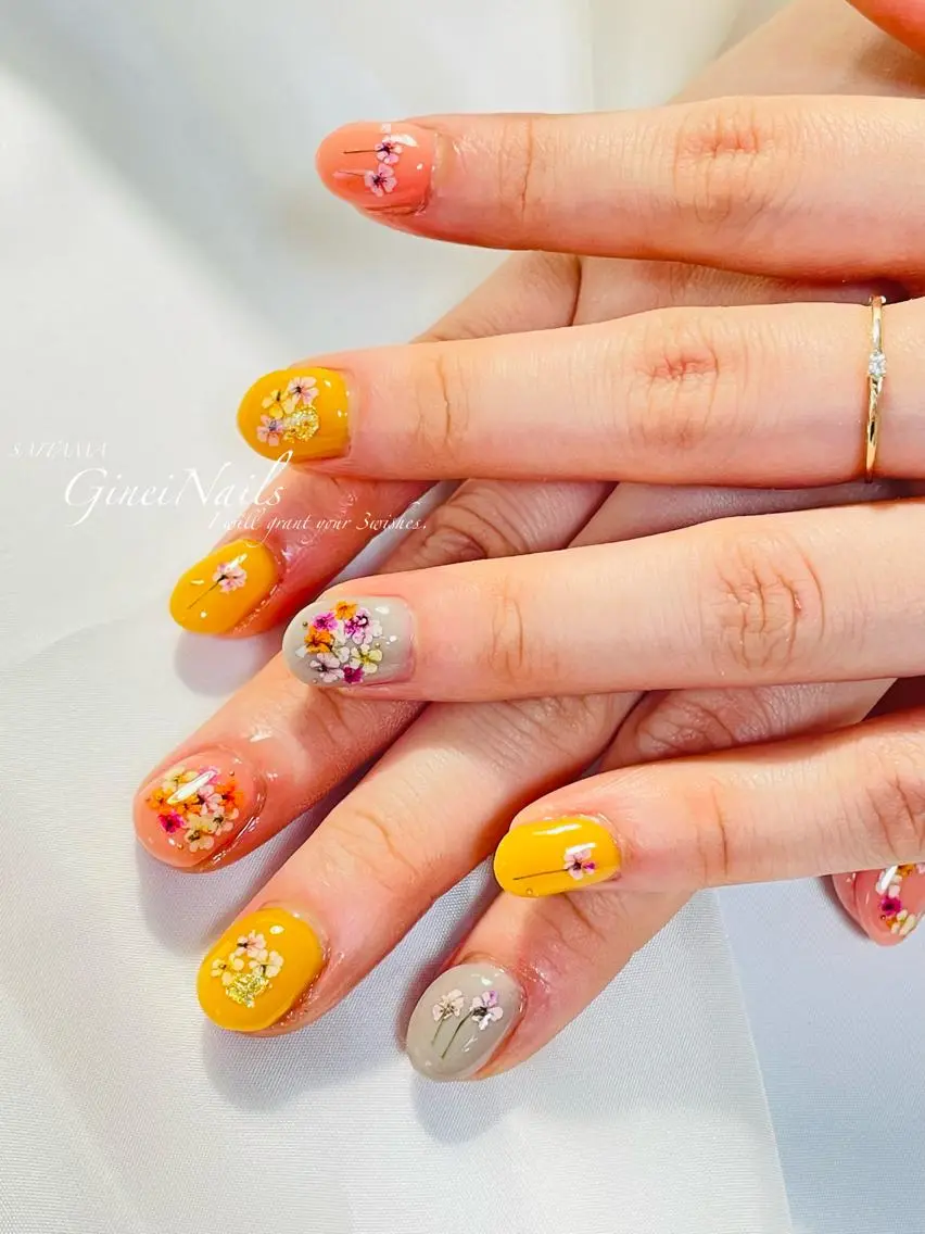ネイル ジェルネイル 持ち込み ハンドネイル Genie Nailsのネイルデザイン