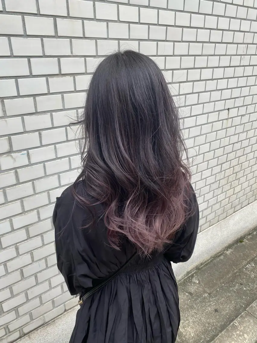 ロング カラー バレイヤージュ 隅中秀弥のヘアスタイル