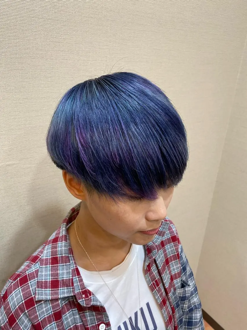 ショート カラー 宮地 崇文のヘアスタイル