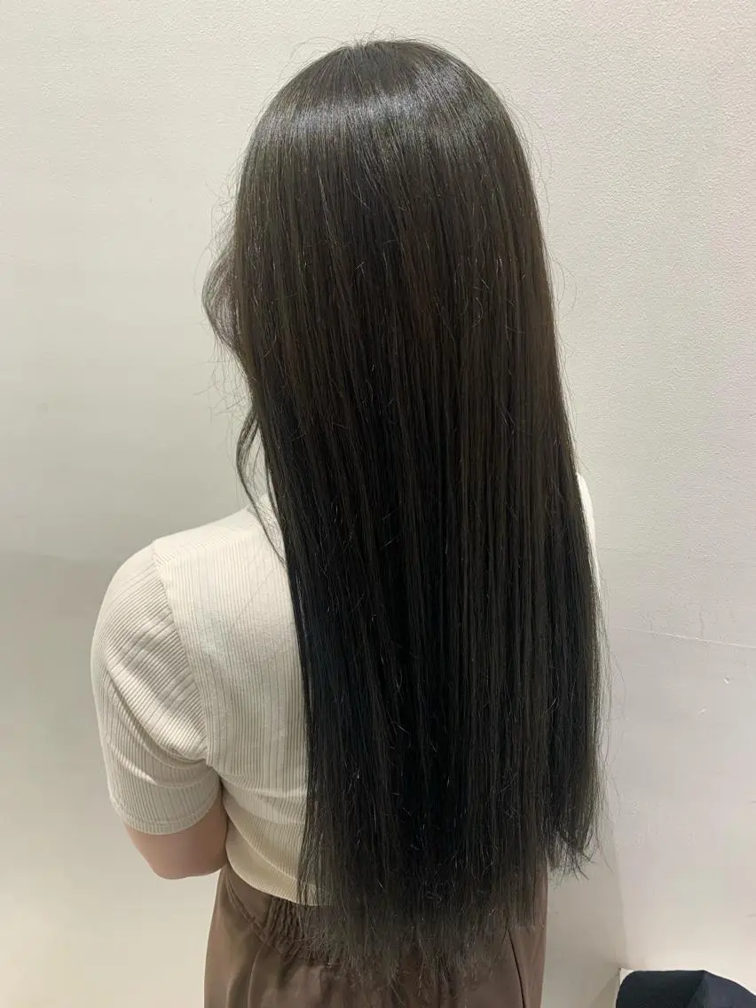 ロング カラー ヘアアレンジ 🐝岡本 柚葉🐝のヘアスタイル