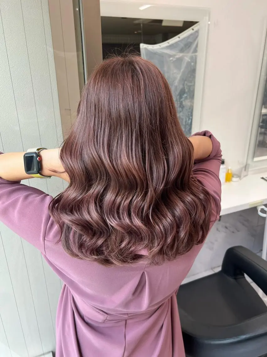 ロング カラー パーマ ヘアアレンジ メンズ キッズ ネイル マツエク・マツパ アイブロウ 上品＆韓国風 🥀海心🥀のヘアスタイル