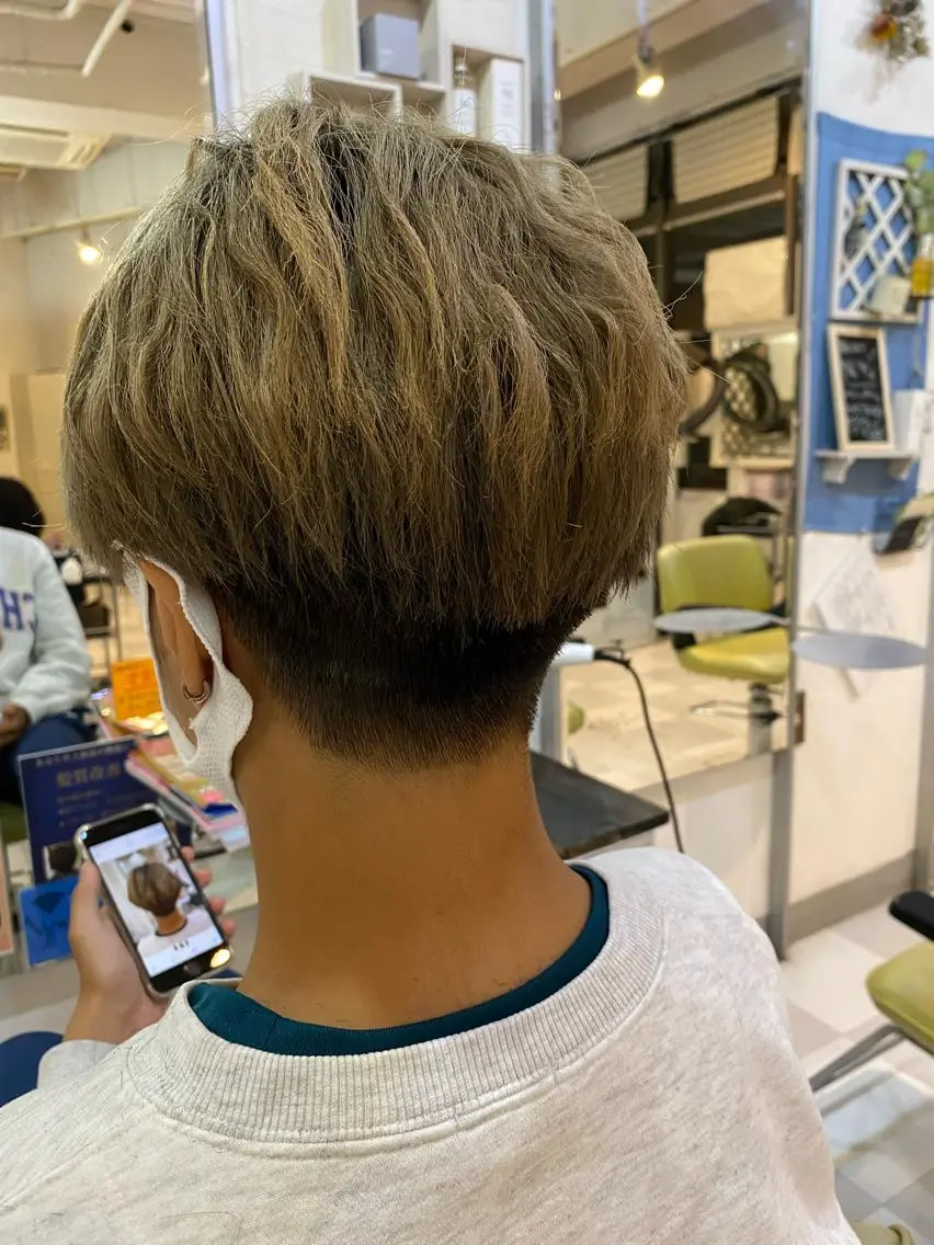カラー 黒川 奨のヘアスタイル