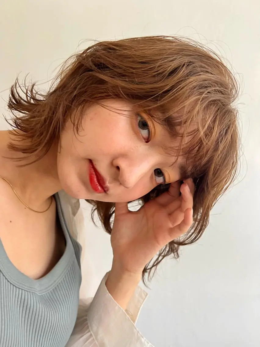 ショート 似合わせレイヤー ＆縮毛矯正のヘアスタイル