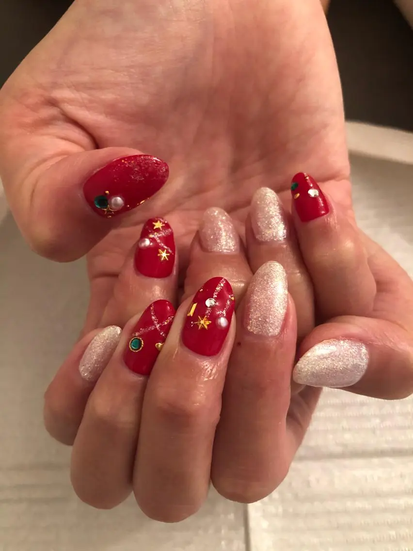 ネイル 冬ネイル クリスマス 吉野✨ ネイルデザイナー✨のネイルデザイン