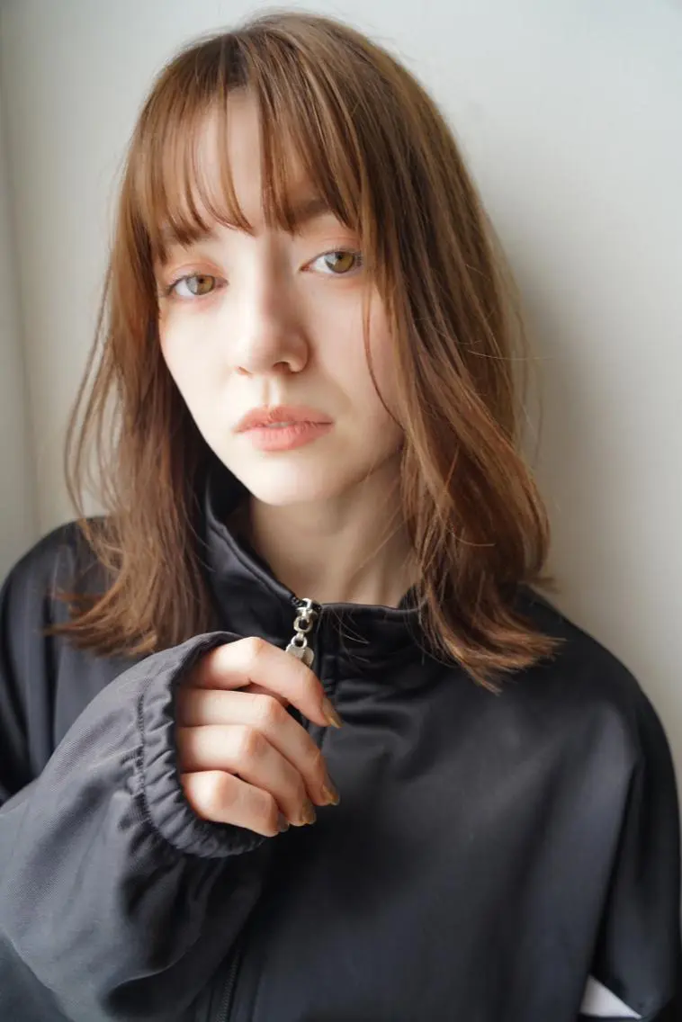 セミロング カラー sora / 渋谷 / ハイトーンのヘアスタイル