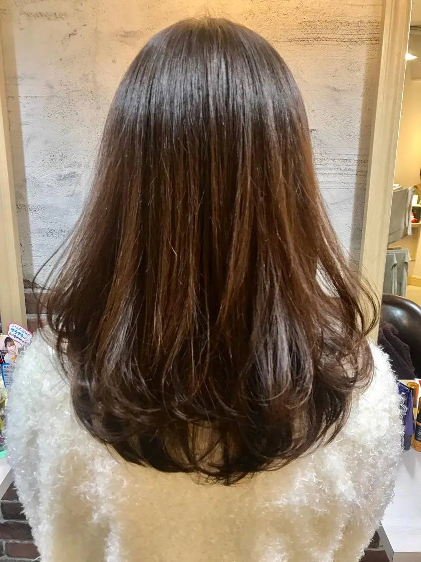セミロング カット ヘアカラー レイヤーカット/ 根本瑠実のヘアスタイル
