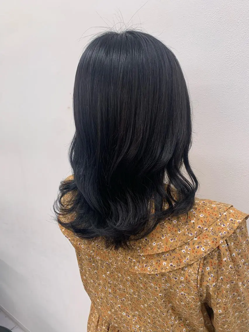ミディアム 【丁寧なカウンセリ ング】MIHOのヘアスタイル