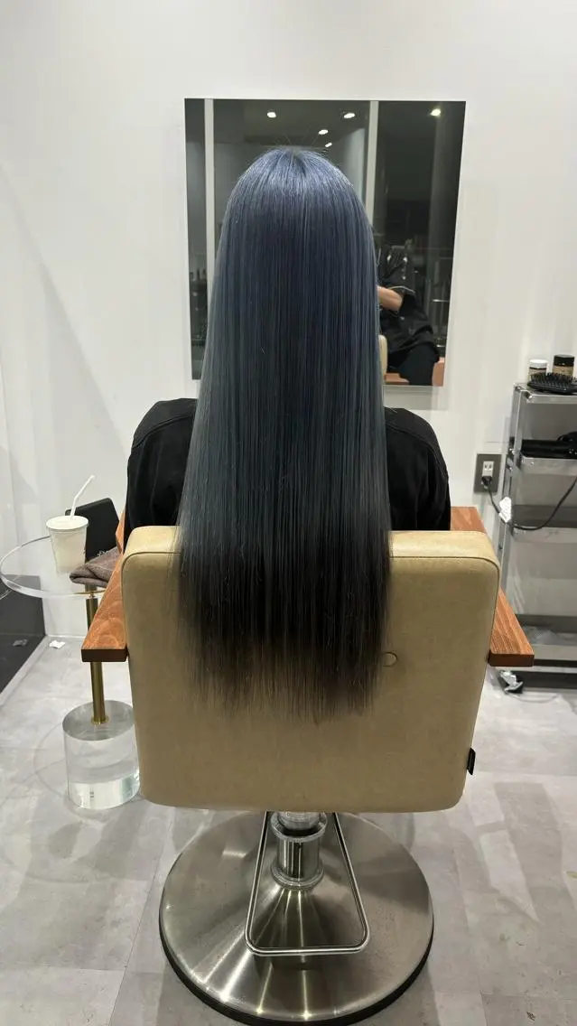 カラー ロング ハイトーンカラー ヘアカラー カットカラーパーマ モデル大募集大坂龍平のヘアスタイル