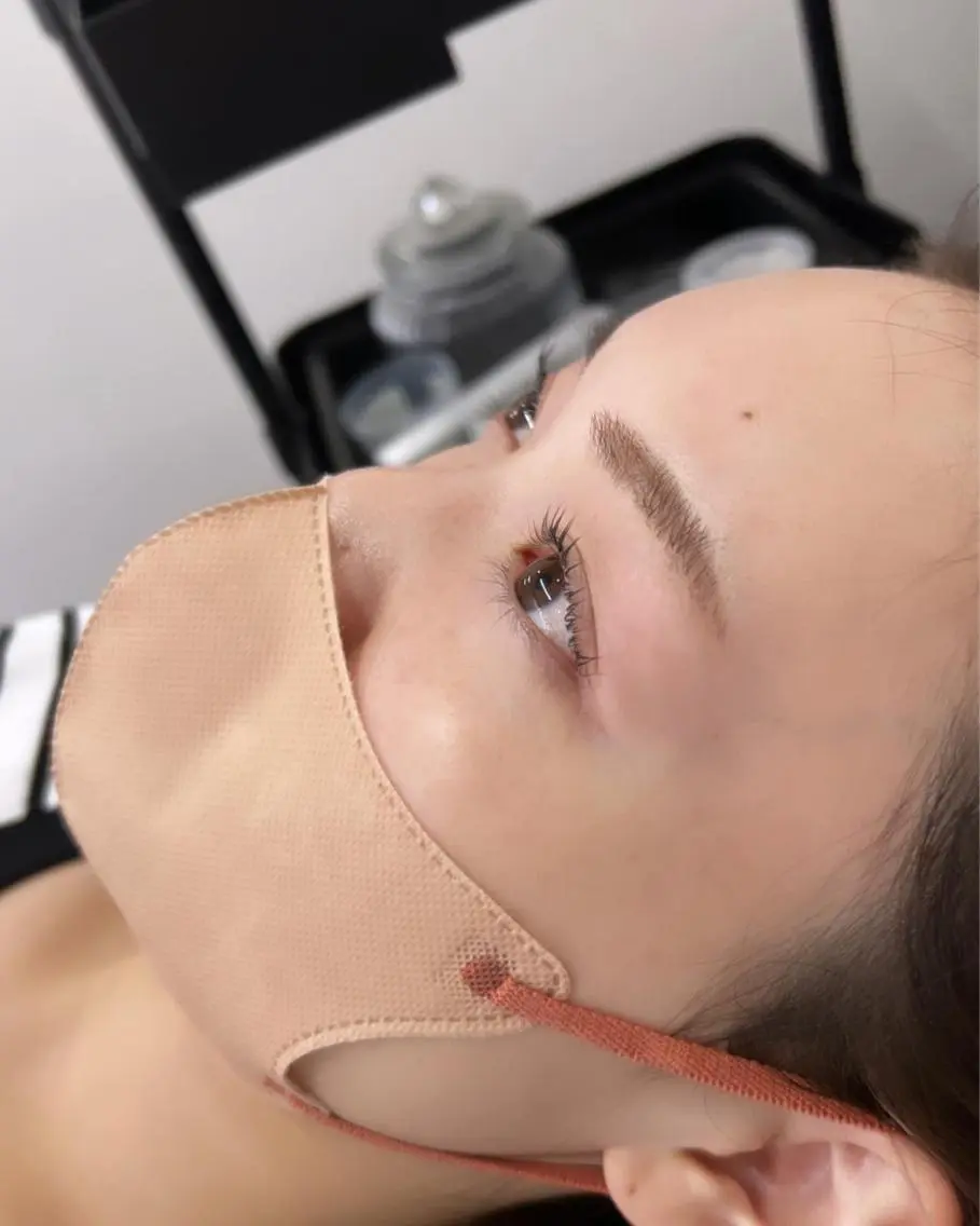 マツエク・マツパ ナチュラル 田中 真理のヘアスタイル
