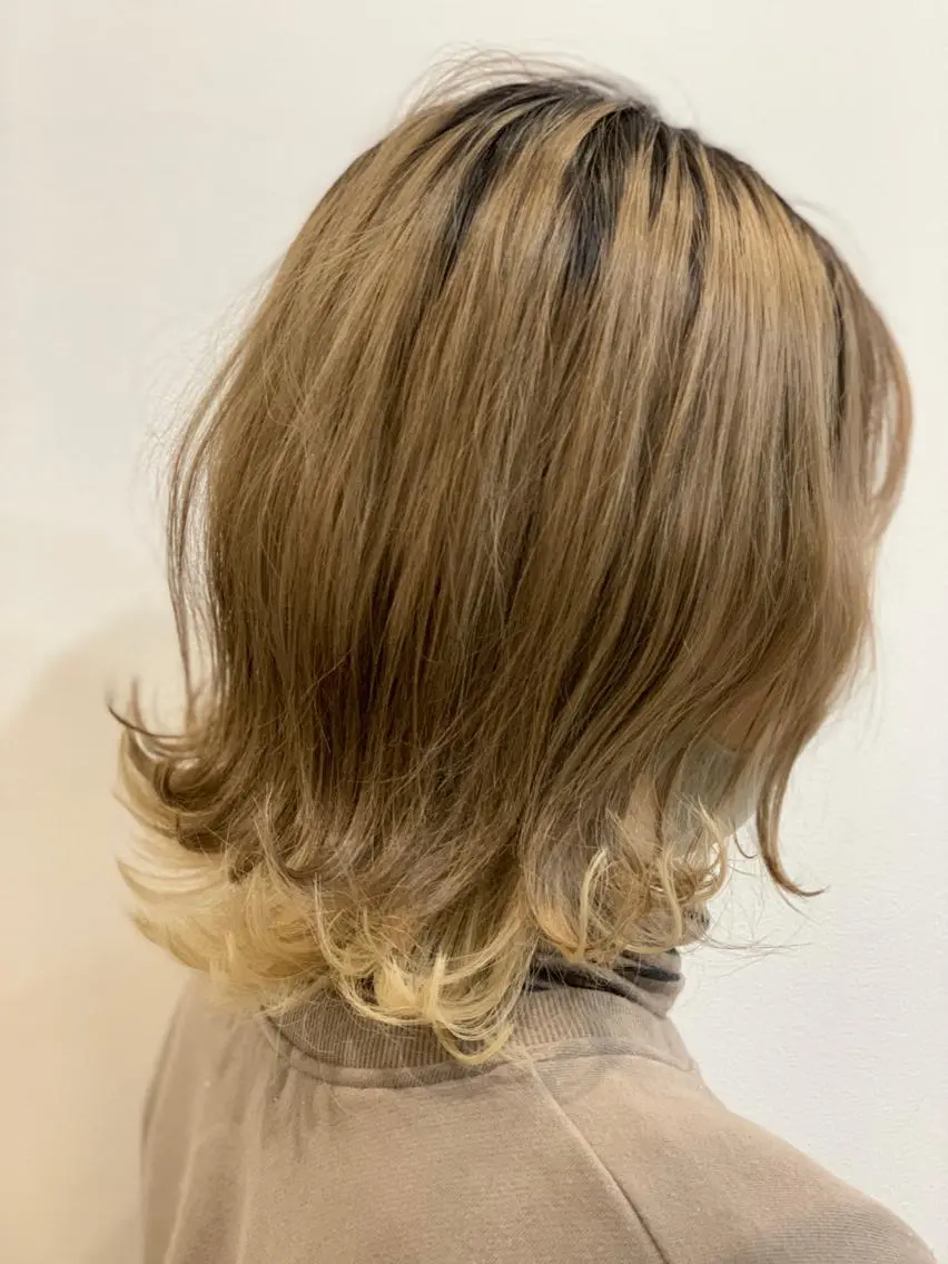 ミディアム ボブ くびれヘア 小顔カット 外ハネヘア トリートメント カット ヘアカラー カットが得意✨ 川元裕範（ヒロノリ）のヘアスタイル