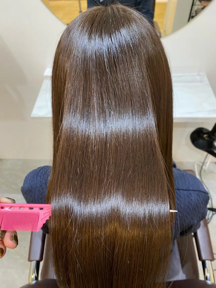 ロング 【髪質改善 艶髪】 布川 莉穂のヘアスタイル