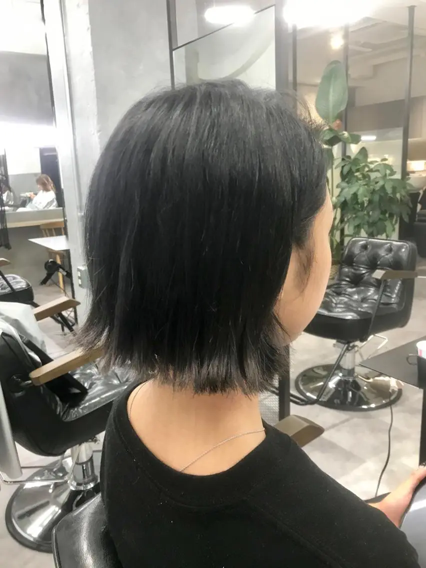 ショート ヘアカラー 色気レイヤー& ショートはお任せ🌟のヘアスタイル