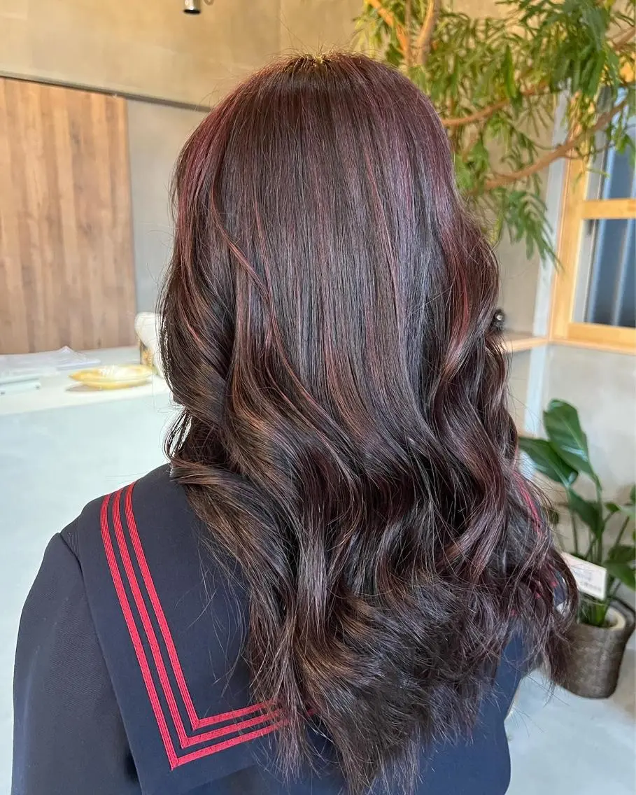 ロング カラー ハイライトカラー イルミナカラー インナーカラー ボブ ハイライト カット ヘアカラー トリートメント シンヤヘアーズ 泉大津本店のヘアスタイル