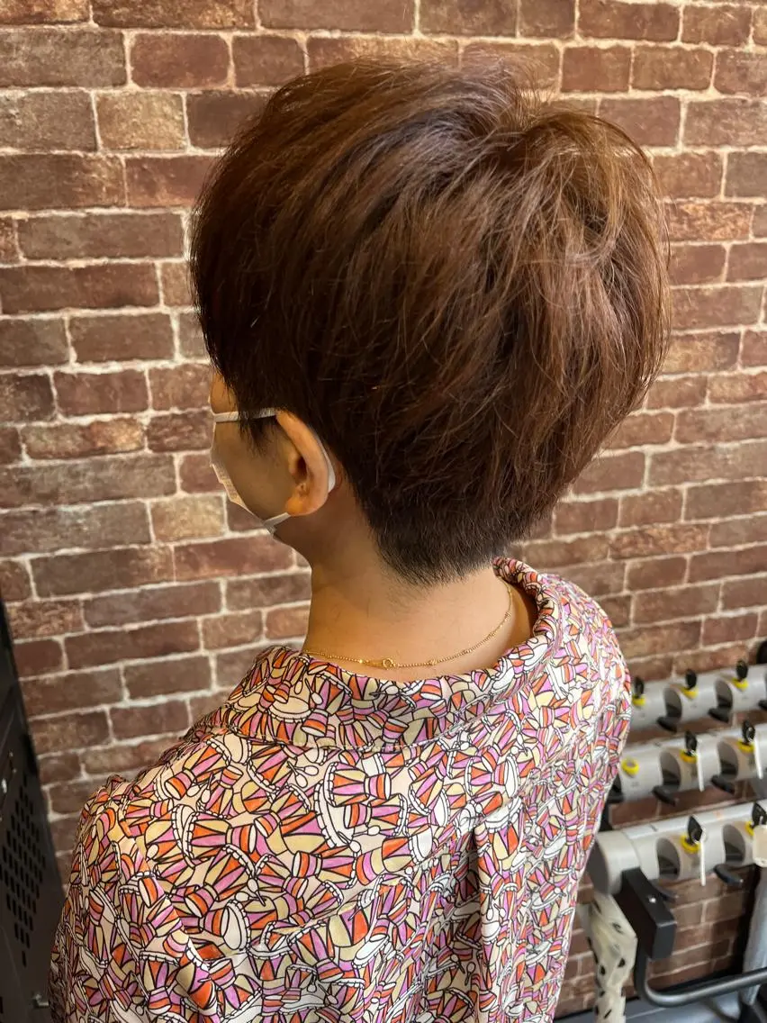 ショート カラー パーマ ヘアアレンジ メンズ キッズ ネイル マツエク・マツパ アイブロウ メンズパーマ ブラウンカラー ケアカラー 透明感カラー ピンクカラー 久木原 ゆりのヘアスタイル