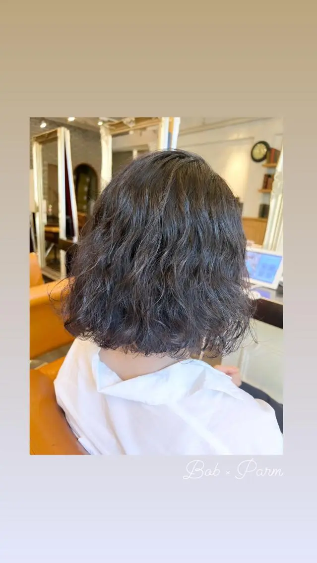 ミディアム パーマ ミディアムパーマ ボブ カット パーマ トリートメント ハイライト/インナー /ブリーチ/レイヤーのヘアスタイル