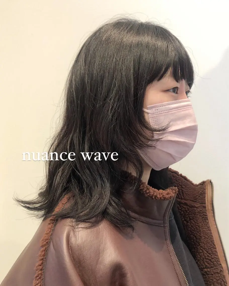 ミディアム パーマ ミディアムパーマ ニュアンスパーマ 🦭era shiori🦭のヘアスタイル