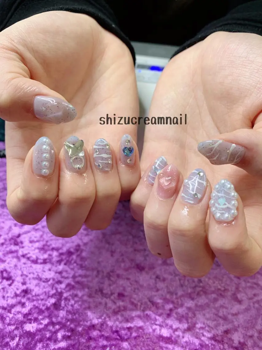 ネイル shizucream 痛デコネイル専門のネイルデザイン