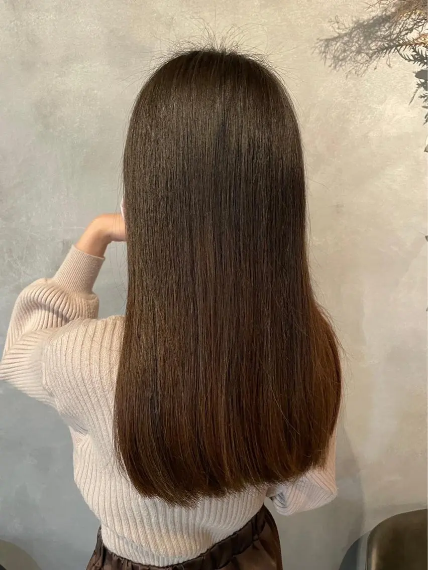 ロング トリートメント 韓国風レイヤー× くびれヘア艶髪のヘアスタイル