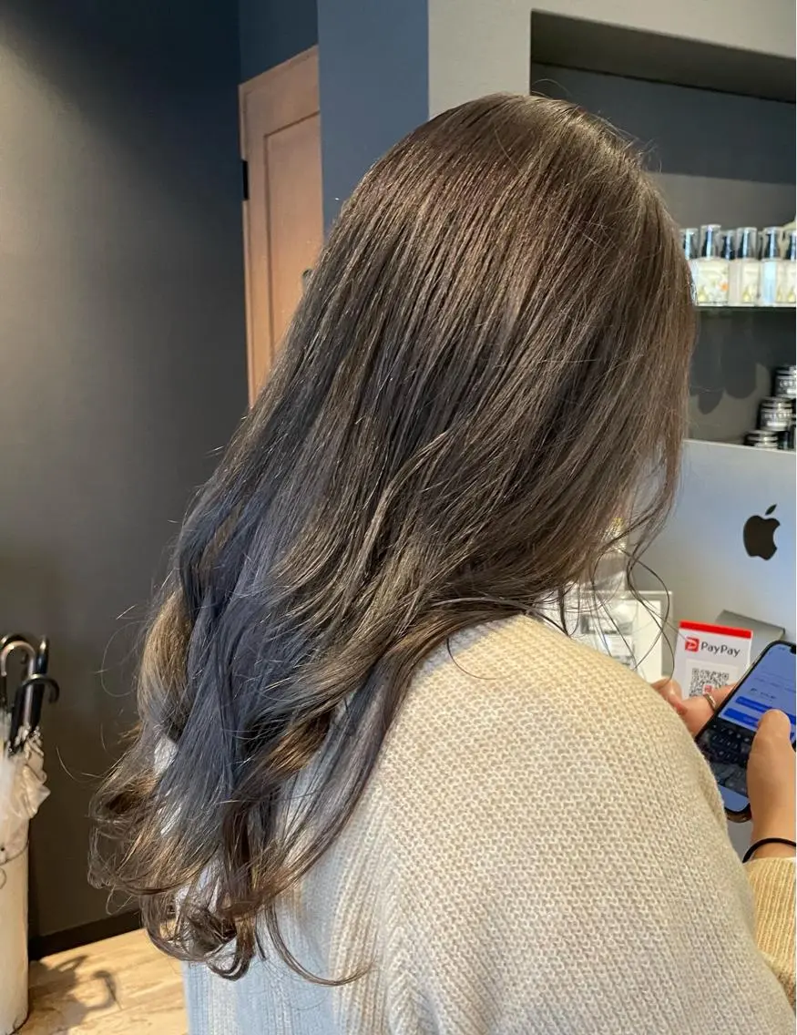 セミロング EIGHT 野々市 イトウミサキのヘアスタイル
