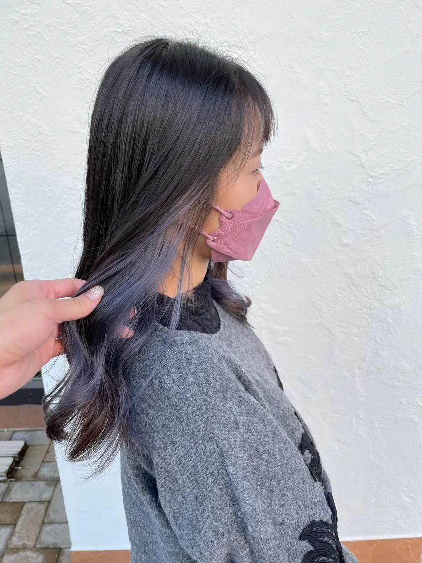 ロング カラー ブルーカラー ブルーラベンダー インナーカラー ラベンダーカラー シルバー カット ヘアカラー 💎髪質改善💎 西森千夏のヘアスタイル