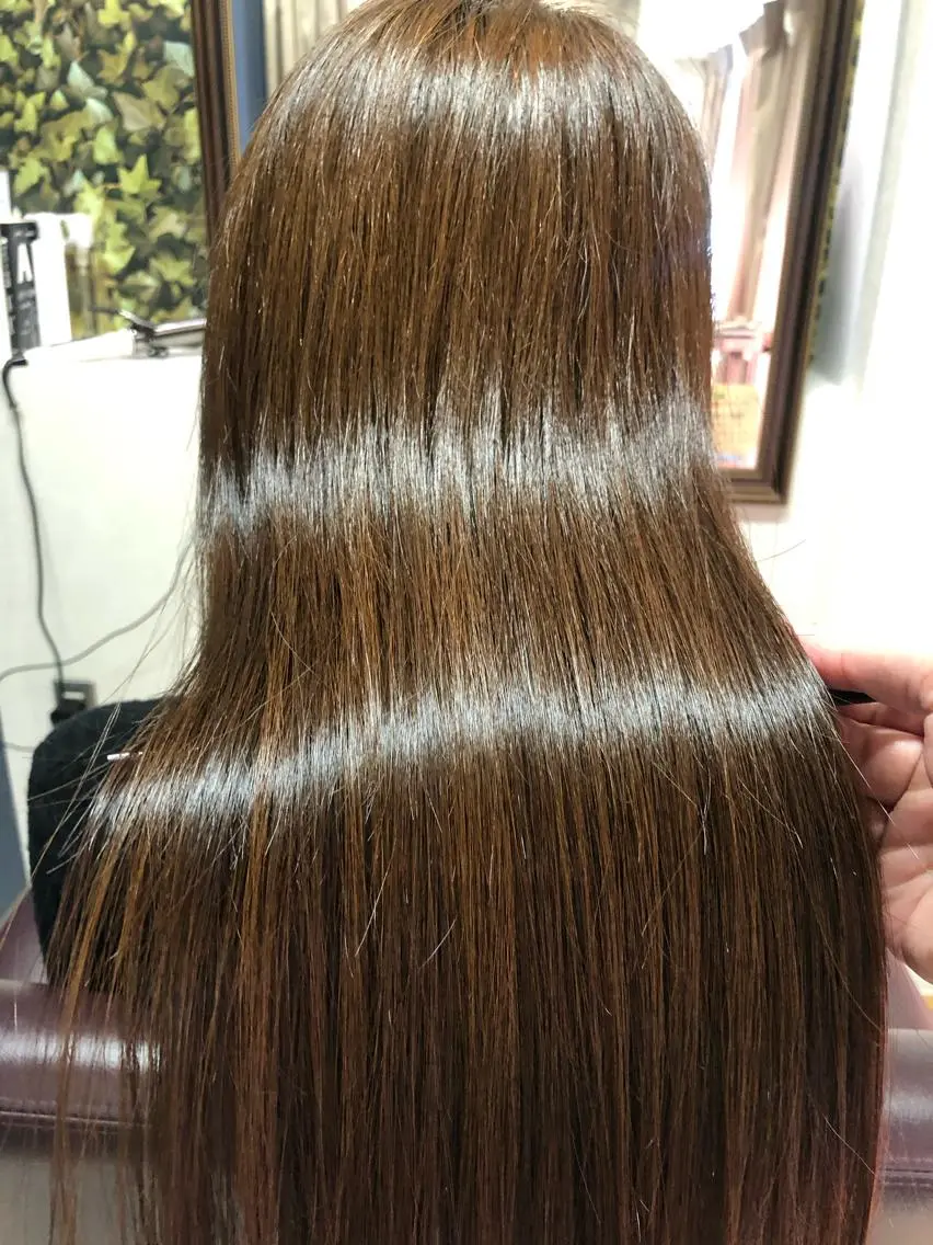 ロング くせ毛 髪質改善 縮毛矯正 トリートメント tuuli トゥーリのヘアスタイル
