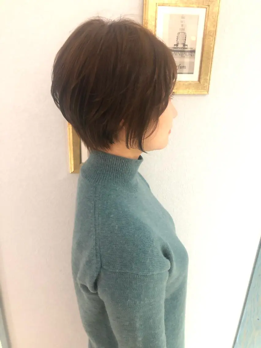 ショート 髪質改善　縮毛の達人 矢井由真のヘアスタイル