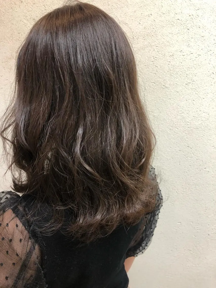 ミディアム カラー 北川 智海のヘアスタイル