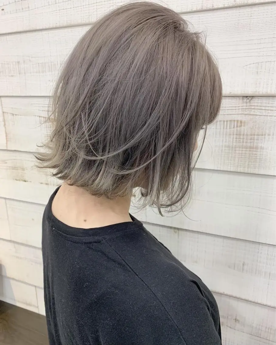 ショート カラー ダブルカラー グレージュ ブリーチダブルカラー 【koide】のヘアスタイル